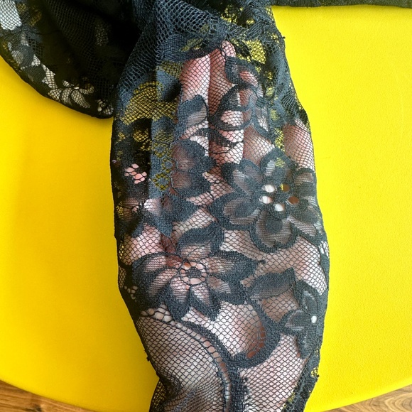 Forever 21 Layering Shirt Lace - Picture 3 of 4